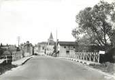 41 Loir Et Cher / CPSM FRANCE 41 "Neung sur Beuvron, le pont sur le Beuvron"