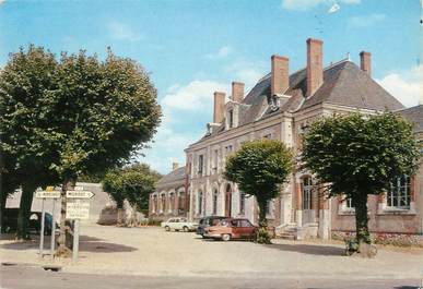 / CPSM FRANCE 41 "Saint Claude de Diray, place de la Mairie"