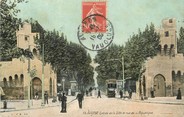 84 Vaucluse / CPA FRANCE 84 "Avignon, entrée de la ville, et rue de la République"