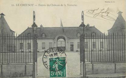 / CPA FRANCE 71 "Le Creusot, entrée du château de la Verrerie"
