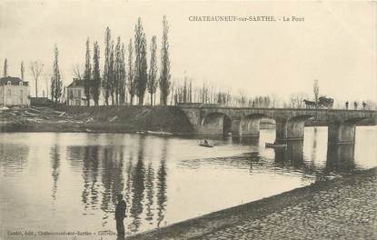 / CPA FRANCE 72 "Châteauneuf sur Sarthe, le pont"