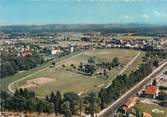 42 Loire / CPSM FRANCE 42 "Feurs, vue aérienne, l'hippodrome"