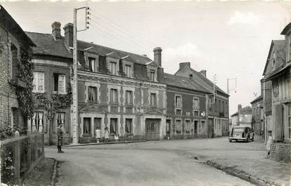 CPSM FRANCE 14 "Meulles, vue du Bourg"