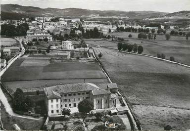 / CPSM FRANCE 42 "Usson en Forez, vue d'ensemble aérienne"