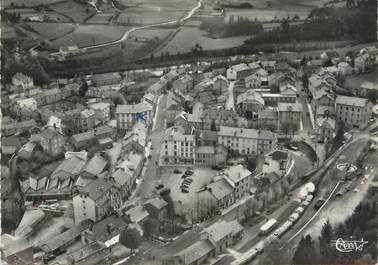 / CPSM FRANCE 43 "Le Chambon sur Lignon, vue aérienne, le centre de la ville"