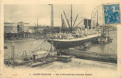 / CPA FRANCE 44 "Saint Nazaire, vue d'ensemble du nouveau bassin"