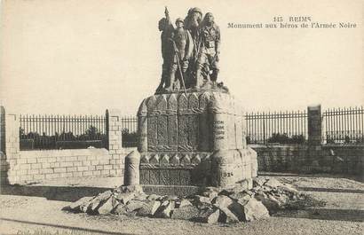 / CPA FRANCE 51 Reims, monument aux héros de l'armée noire"