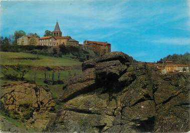 / CPSM FRANCE 43 "Saint Privat d'Allier, le haut de la ville et l'église"