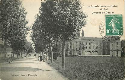 CPA FRANCE 42 "Montrond les Bains, avenue du Geyser"