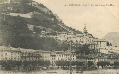 / CPA FRANCE 38 "Grenoble, quai Perrière et Sainte Marie d'en Haut"