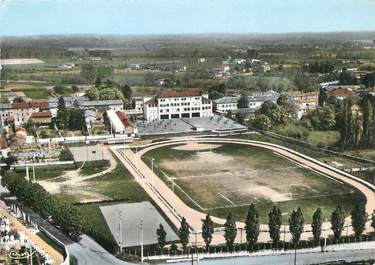 / CPSM FRANCE 13 "Belleville sur Saône" / STADE