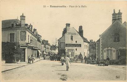 CPA FRANCE 41 "Romorantin, Place de la Halle"