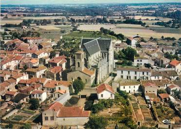 / CPSM FRANCE 44 "Getigné, l'église et le centre du bourg"