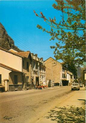 / CPSM FRANCE 09 "Ussat Les Bains, l'hôtel Les Charmilles"