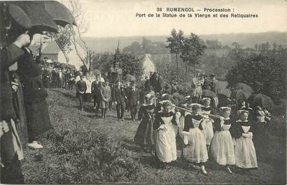 / CPA FRANCE 29 "Rumengol, procession, port de la statue de la vierge et des reliquaires"