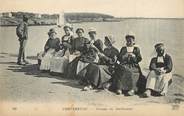 29 Finistere / CPA FRANCE 29 "Concarneau, groupe de sardinières"