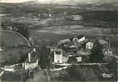 / CPSM FRANCE 15 "Sansac Veinazès, vue aérienne sur l'église"