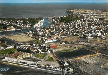 / CPSM FRANCE 44 "Le Pouliguen, vue panoramique aérienne"