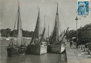 / CPSM FRANCE 44 "Le Pouliguen, le port" / BATEAU