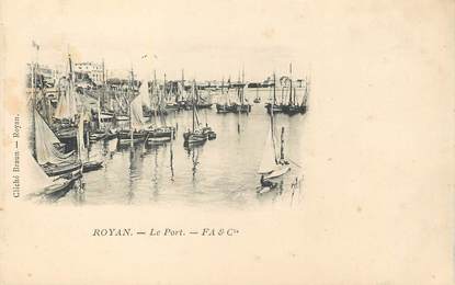 / CPA FRANCE 17 "Royan, le port"  /  BATEAU