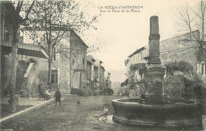 / CPA FRANCE 13 "La Roque d'Anthéron, rue et place de la mairie"