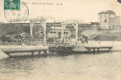 / CPA FRANCE 13 "Port de Bouc, pont sur le Canal"