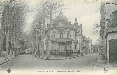 / CPA FRANCE 03 "Vichy, carrefour de la rue Alquié"