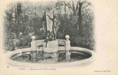 / CPA FRANCE 69 "Lyon, monument de Pierre Dupont"