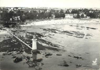 / CPSM FRANCE 44 "Saint Nazaire, plages de Villes Martin et le phare"