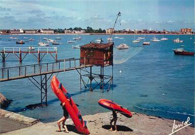 / CPSM FRANCE 44 "Saint Nazaire, les pêcheries"