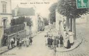 95 Val D'oise / CPA FRANCE 95 "Domont, rue et place de l'église "