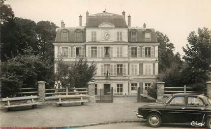 / CPSM FRANCE 95 "Domont, la mairie "