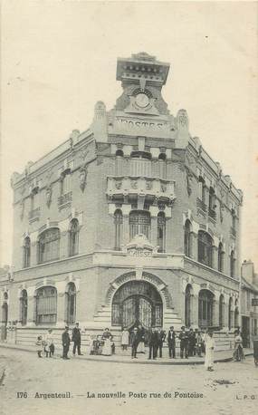 / CPA FRANCE 95 "Argenteuil, la nouvelle poste, rue de Pontoise"