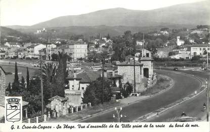 / CPSM FRANCE 06 "Cros de Cagnes, sa plage, vue d'ensemble de la Ville"