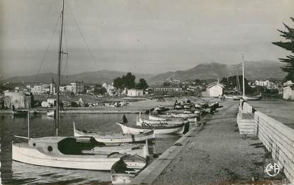 / CPSM FRANCE 06 "Cagnes sur Mer, le port et Cagnes sur Mer"