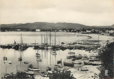 / CPSM FRANCE 83 "Saint Raphaël, vue sur Fréjus Plage et l'aviation"