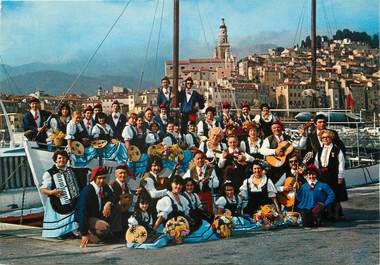 / CPSM FRANCE 06 "Menton" /  GROUPE  FOLKLORIQUE