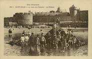 35 Ille Et Vilaine / CPA FRANCE 35 "Saint Malo, la mare aux canards, le château"