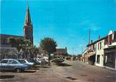 45 Loiret / CPSM FRANCE 45 "Ouzouer sur Loire, place de l'église"