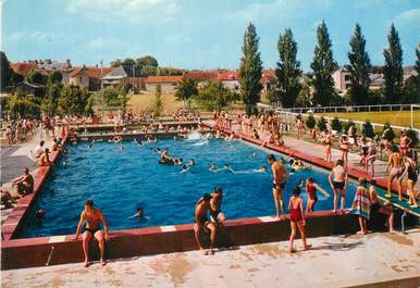 / CPSM FRANCE 45 "Beaune La Rolande, la piscine"