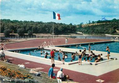 / CPSM FRANCE 44 "Savenay, la piscine"