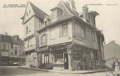 / CPA FRANCE 27 "Louviers, vieille maison rue du Neubourg"