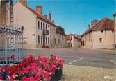 45 Loiret / CPSM FRANCE 45 "Nargis, la place et la mairie"