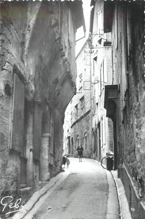 / CPSM FRANCE 46 "Gourdon en Quercy, rue de l'hôtel de ville"