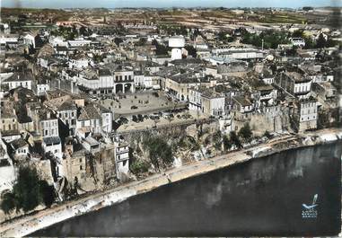 / CPSM FRANCE 47 "Tonneins, vue générale et place du château"