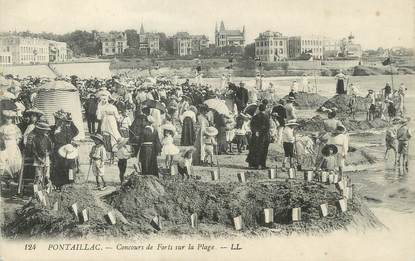 / CPA FRANCE 17 "Pontaillac, concours de forts sur la plage"