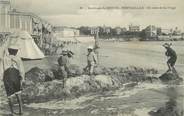 17 Charente Maritime / CPA FRANCE 17 "Environs de Royan Pontaillac, un coin de la plage" / JEUX DE PLAGE