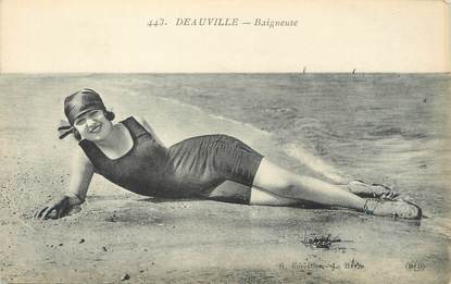 / CPA FRANCE 14 "Deauville, baigneuse"