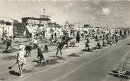 85 Vendee / CPSM FRANCE 85 "Saint Jean de Monts, la plage" / JEUX DE PLAGE