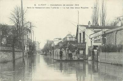 / CPA FRANCE 94 "Alfort, vers le restaurant des 7 arbres" / INONDATIONS 1910